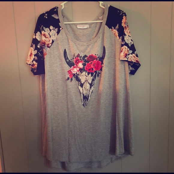 Eighty Eight Tops - Cow skull top with floral sleeves